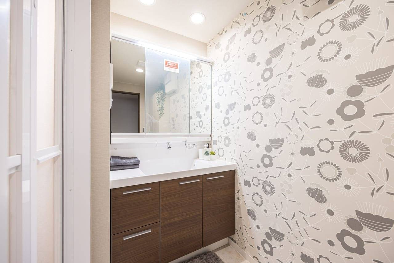 株式会社ユーユーフォーム